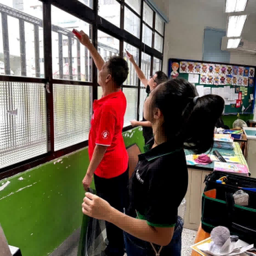 16 Taiwanese Tinting Companies Team Up To Tint A School For Charity